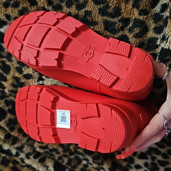 ✨️UGG RED RAIN BOOTS NEW WATERPROOF WOMEN'S SIZE 6✨️ - Picture 9 of 14